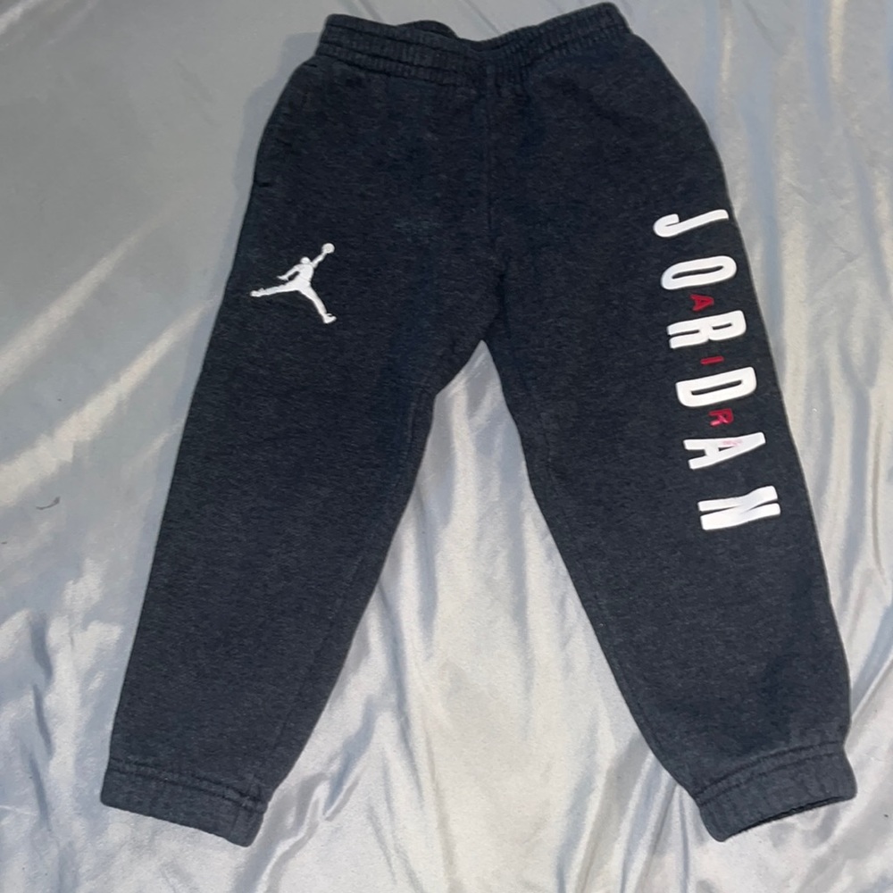 Jordan- 1 piece comfortable boy sweat pants, size-4t ,gently- used .